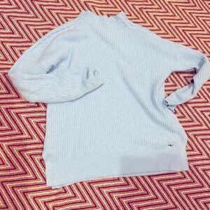 Vineyard vines sweater